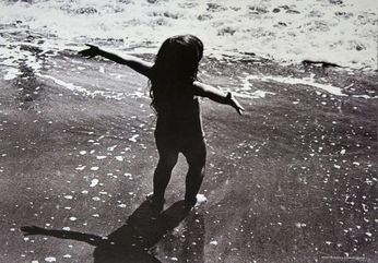 John Pearson-Little Girl on the Beach (Poster)